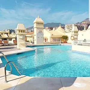  Apartamento Del Parque Flats - Puerto Marina